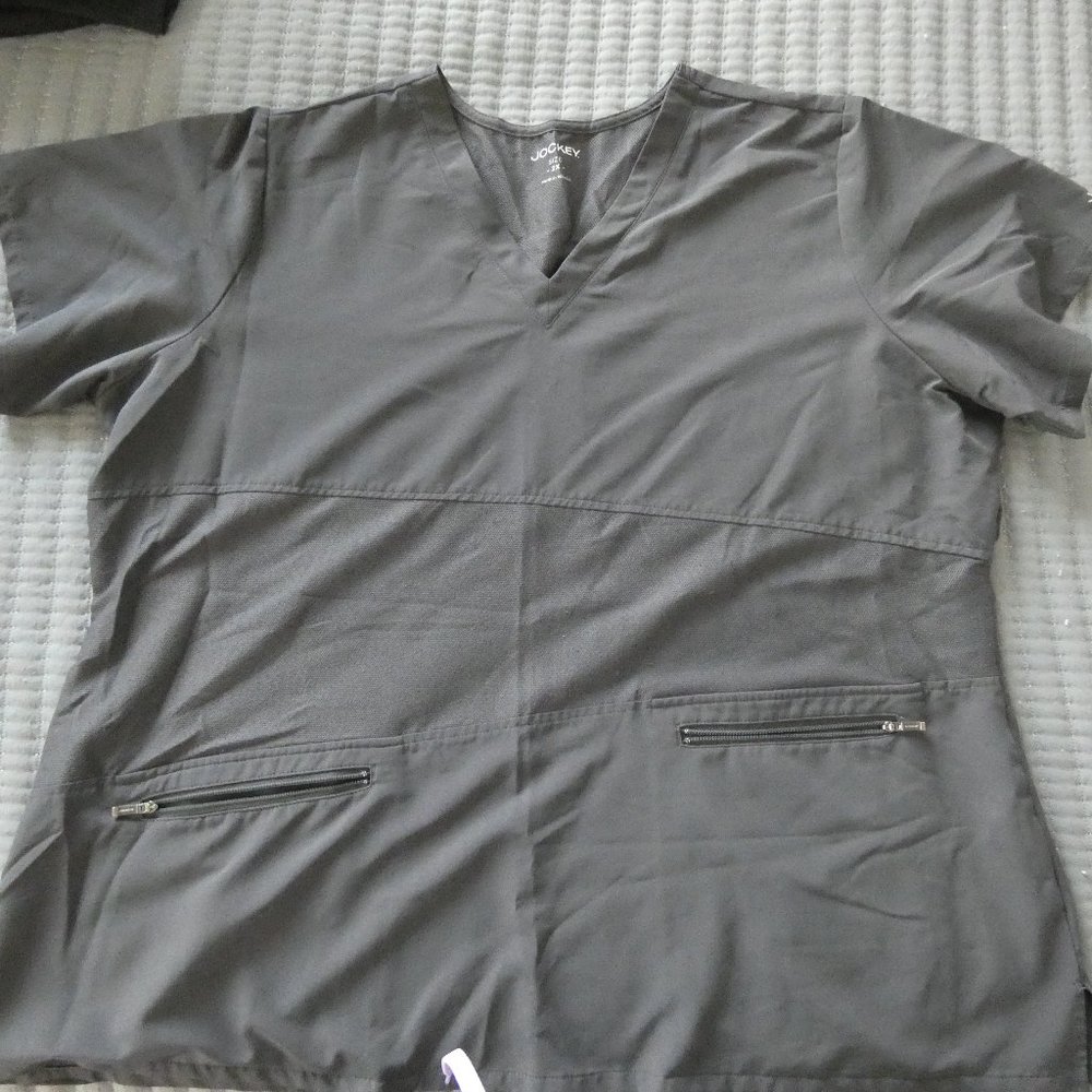 Jockey Scrub Top